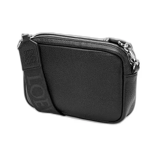 Small Pebble Messenger Bag In Supple Grained Calfskin