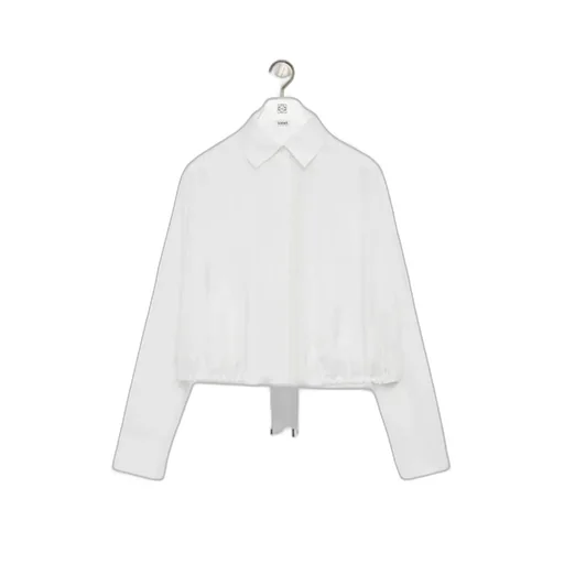 Long-Sleeved Buttoned Shirt