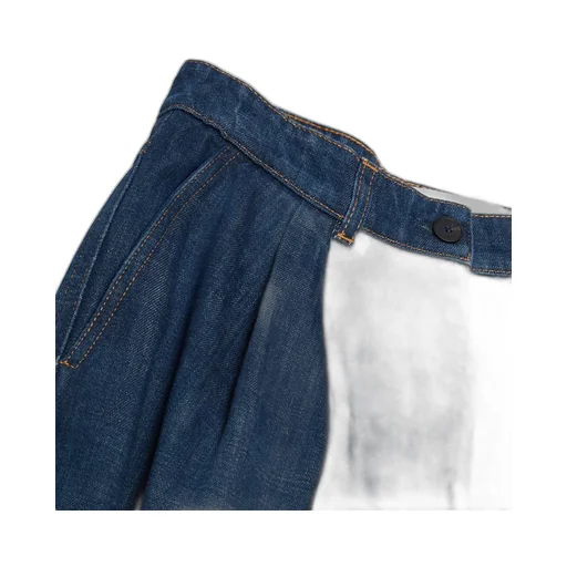 Wide-Leg Jeans