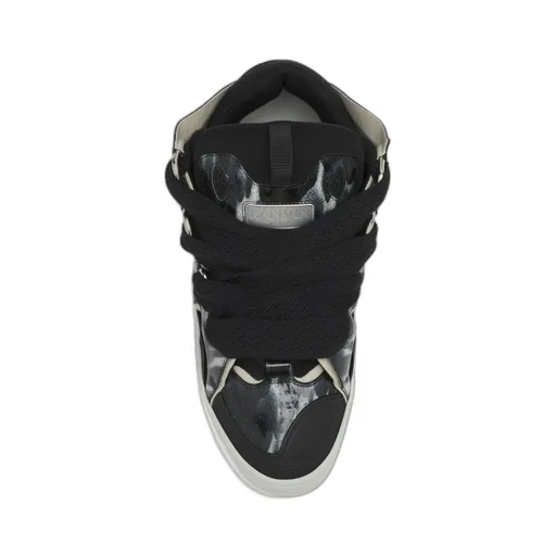 Curb Sneakers