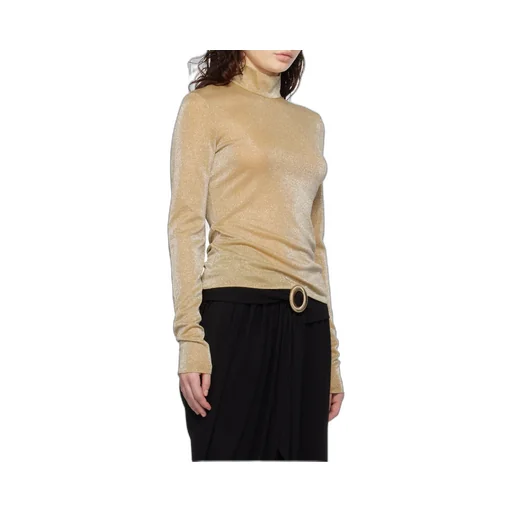 Long-Sleeved Top
