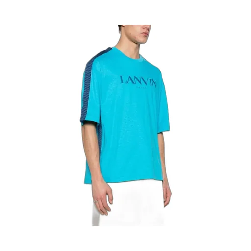 Short-Sleeved T-Shirt