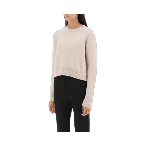 Round Neck Knitted Sweater