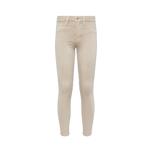High-Waisted Jeans
