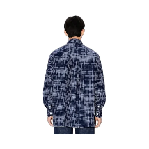 Long-Sleeved Shirt