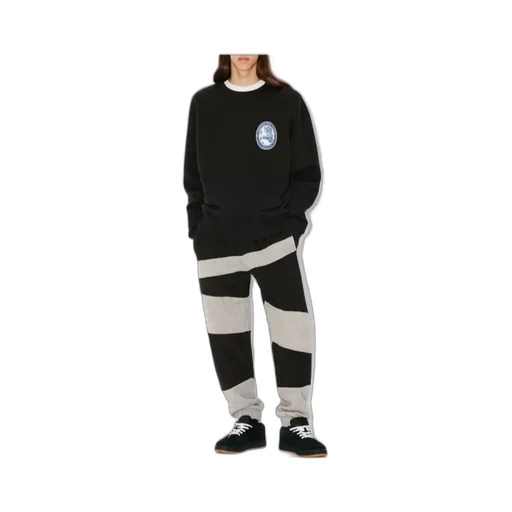 Long-Sleeved Crewneck Sweatshirt