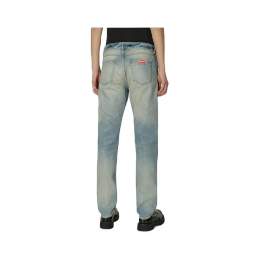 Logo Patch Washed Jeans