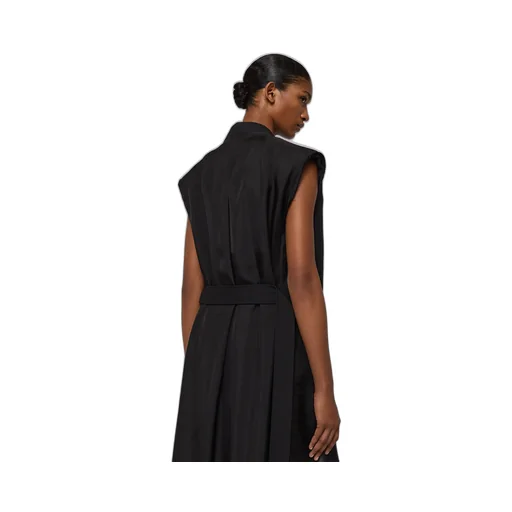 Sleeveless Tailored Vest