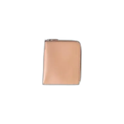 Embossed-Logo Detail Shoulder Bag