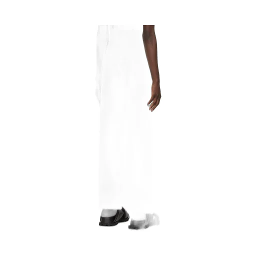 Button Detailed Straight Leg Jeans
