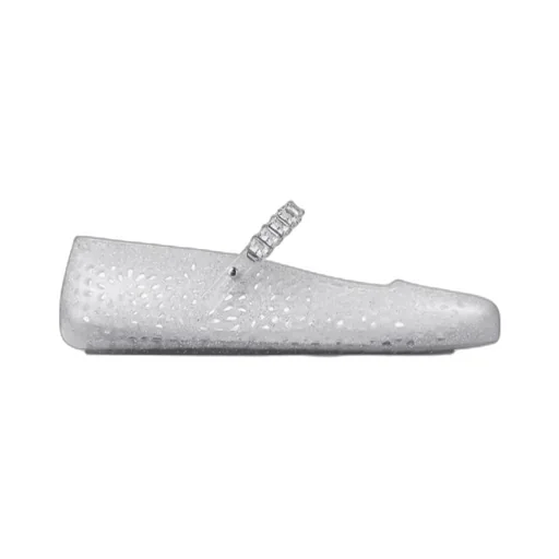 Square-Toe Flats