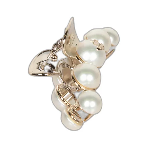 Elegant Hair Clip With White Pearls