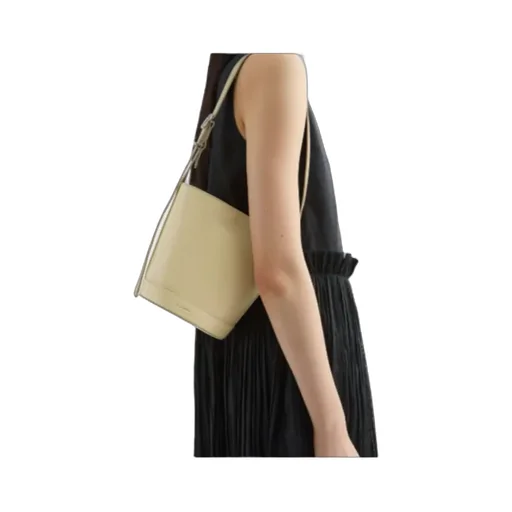 Cannolo Bucket Bag