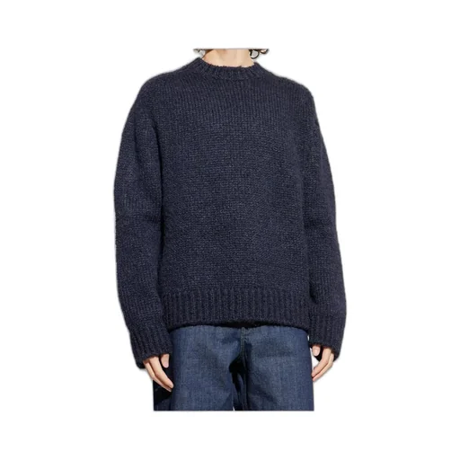 Long-Sleeved Crewneck Jumper