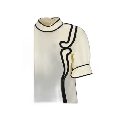 Short-Sleeved Straight-Hem Top