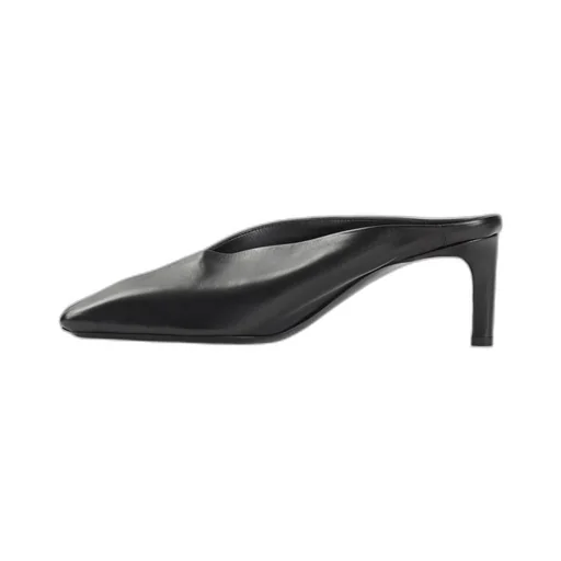 Heeled Pumps