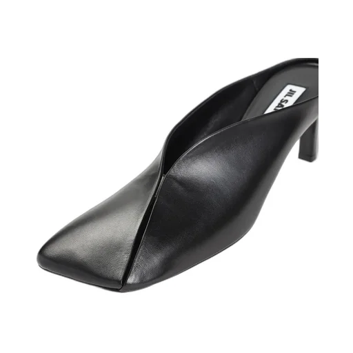 Heeled Pumps
