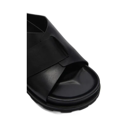 Cross-Strap Slides