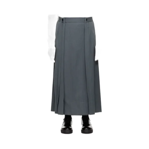 Fluid Skirt