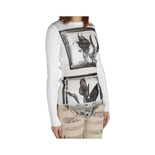 Long-Sleeved T-Shirt