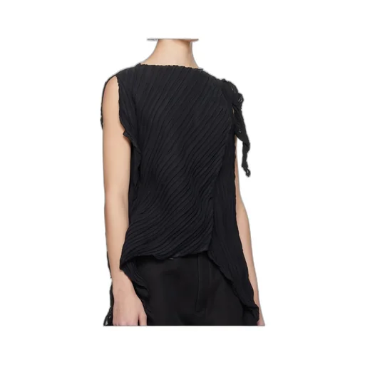 Wrinkled And Twisted Top