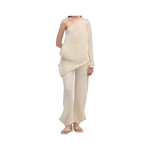 Stream Asymmetric Top