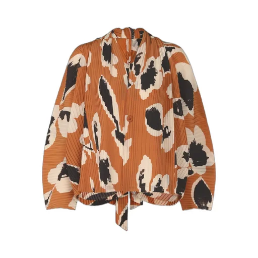 Vigor Pleats Coat