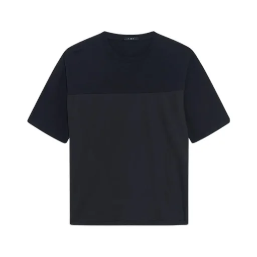 Short-Sleeved T-Shirt
