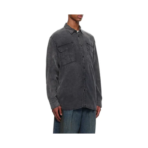 Long-Sleeved Shirt