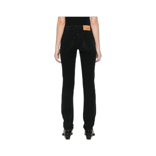 Belt-Loop Jeans