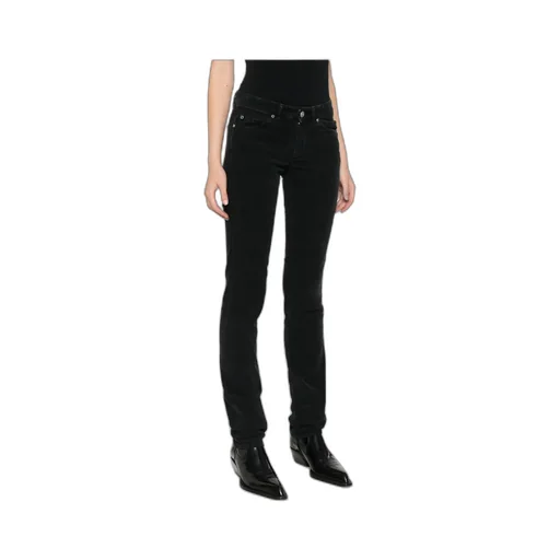 Belt-Loop Jeans