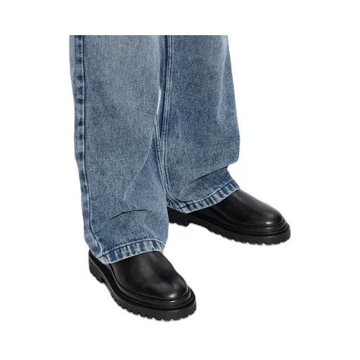 Castay Round Toe Chelsea Boots