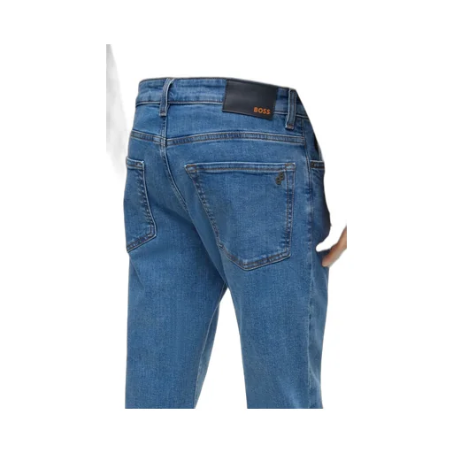 Belt-Loop Jeans