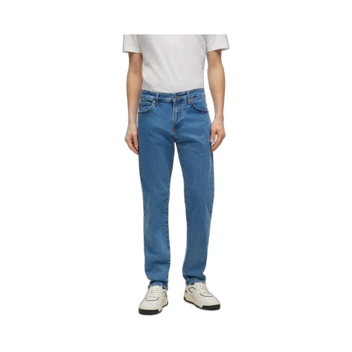 Belt-Loop Jeans