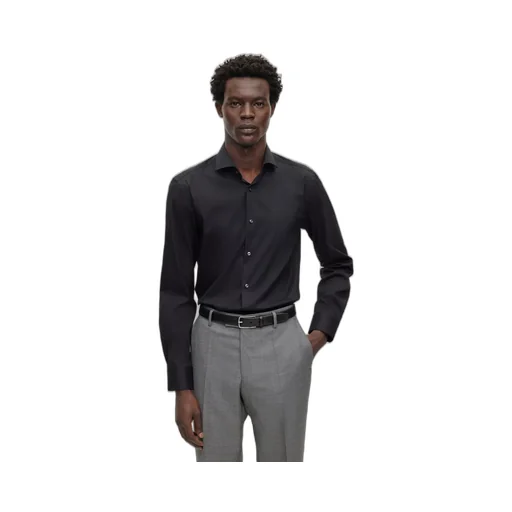 Spread-Collar Button-Up Shirt
