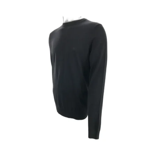 Round Neck Sweater