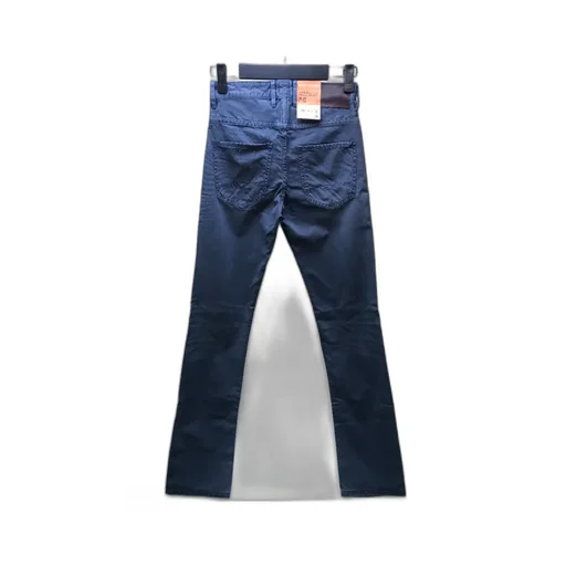 Straight Jeans
