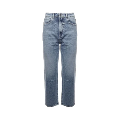 Karolina Straight-Leg Jeans