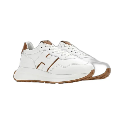 H641 Lace-Up Sneakers