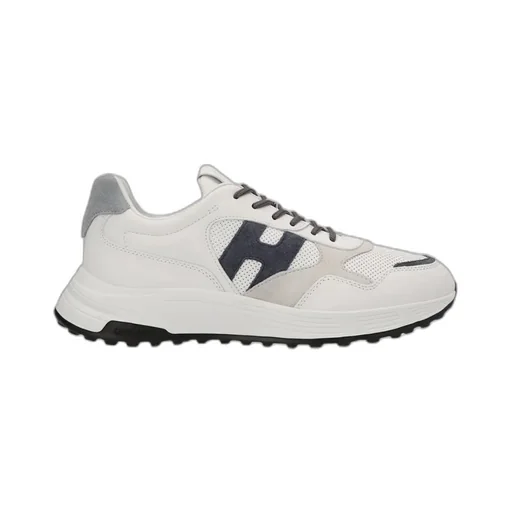 Hyperlight Lace-Up Sneakers