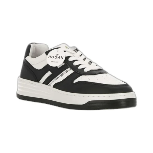 H630 Low-Top Sneakers