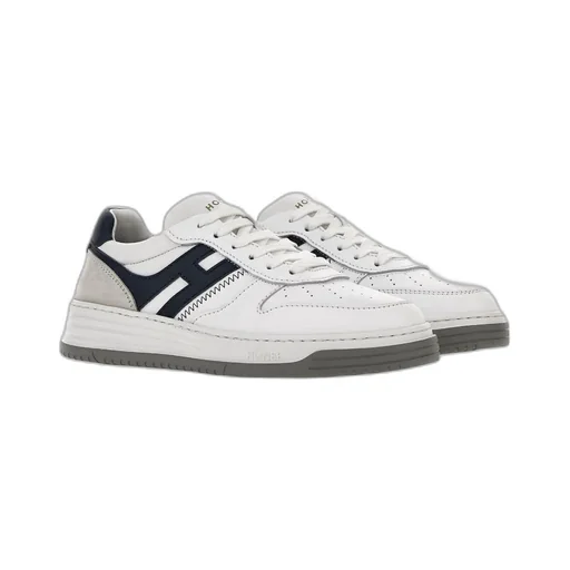 H630 Low-Top Sneakers