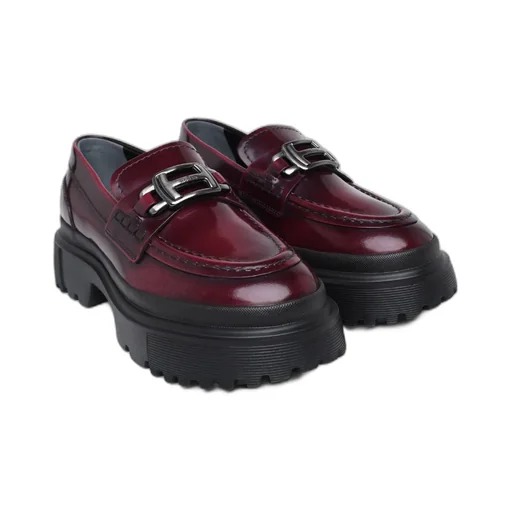 H629 Slip-On Loafers