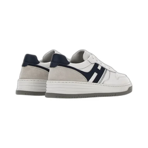 H630 Low-Top Sneakers