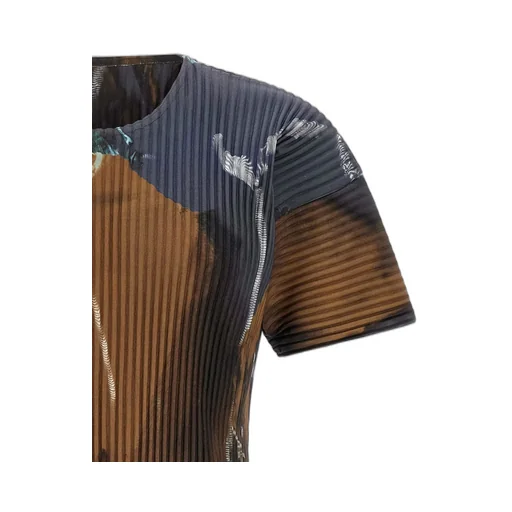 Abstract-Print T-Shirt