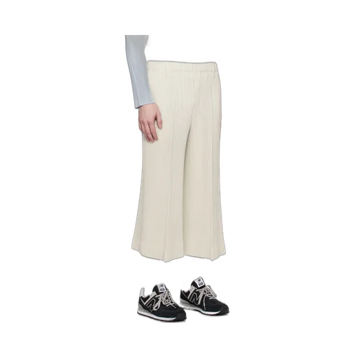 Ribbed Bermuda Shorts
