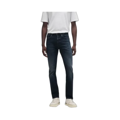 Jeans With Belt Loops
