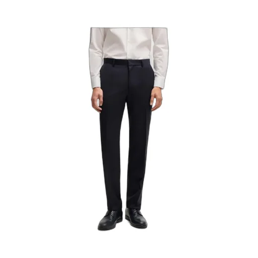 Patterned Three-Piece Suit