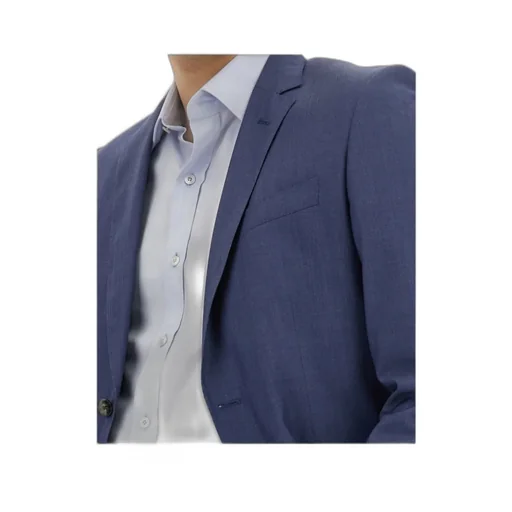 Long-Sleeved Suit