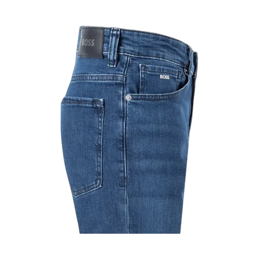 Belt-Loop Jeans
